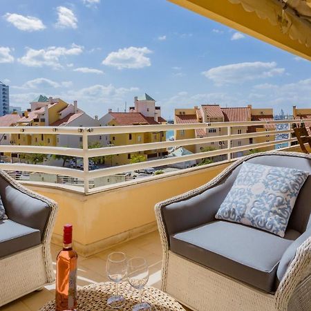 קווארטיירה Marina 2Bdr Apartment With Balcony & Pool - 5Min From Beach By Lovelystay מראה חיצוני תמונה