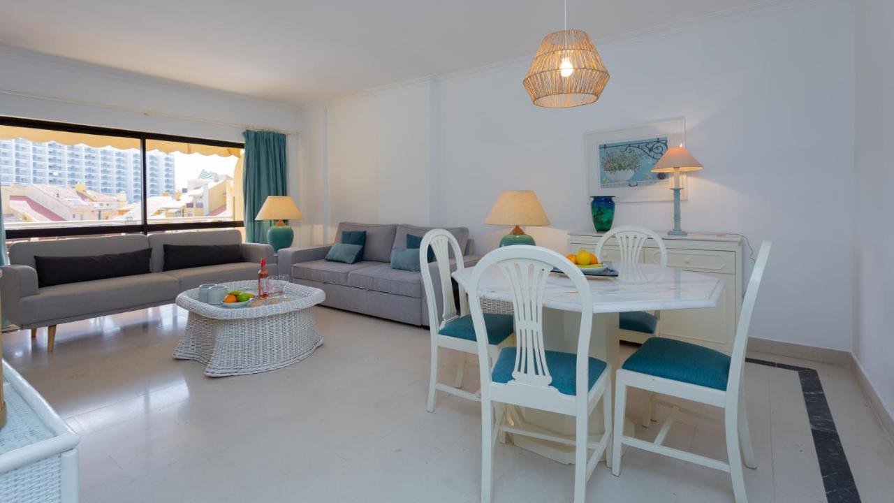 קווארטיירה Marina 2Bdr Apartment With Balcony & Pool - 5Min From Beach By Lovelystay מראה חיצוני תמונה