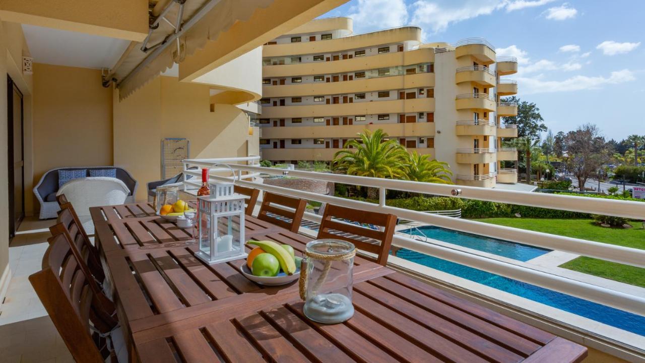 קווארטיירה Marina 2Bdr Apartment With Balcony & Pool - 5Min From Beach By Lovelystay מראה חיצוני תמונה
