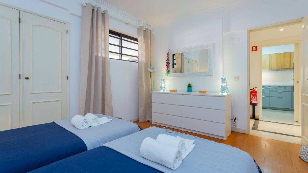 קווארטיירה Marina 2Bdr Apartment With Balcony & Pool - 5Min From Beach By Lovelystay מראה חיצוני תמונה