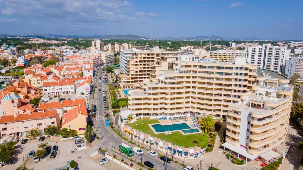 קווארטיירה Marina 2Bdr Apartment With Balcony & Pool - 5Min From Beach By Lovelystay מראה חיצוני תמונה